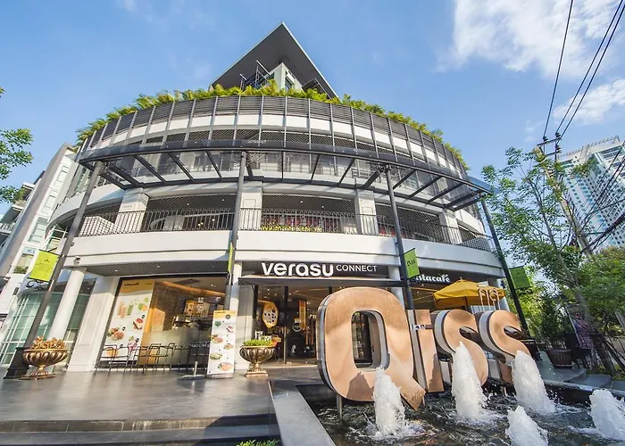 Hotel Qiss By Bliston 4*