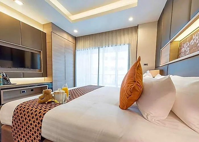 Qiss By Bliston Hotel