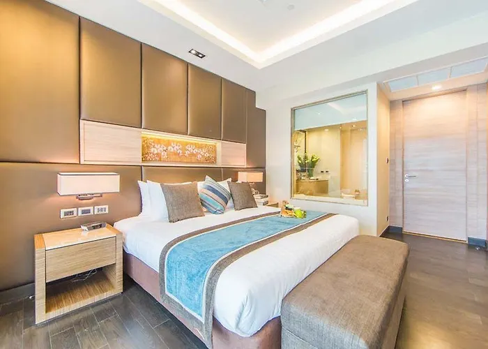 Qiss By Bliston 4*